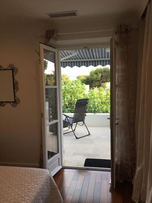 Calanques, 2 Pieces Grande Terrasse Vue * Cassis