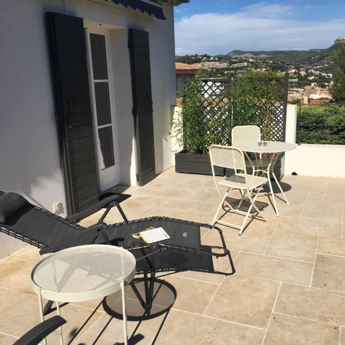Calanques, 2 Pieces Grande Terrasse Vue Appartement Cassis